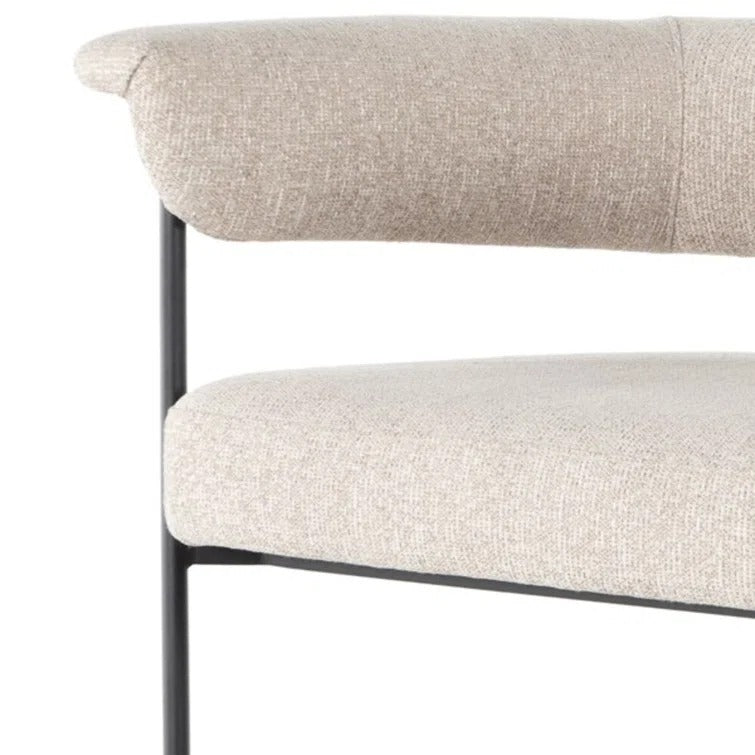 Carrie Signature Seat